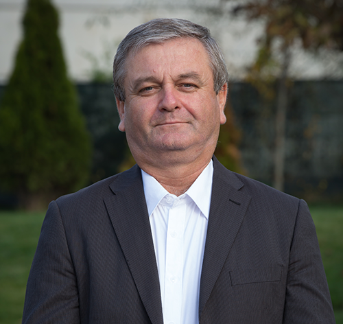 Cinpan-Liviu pastor asistent